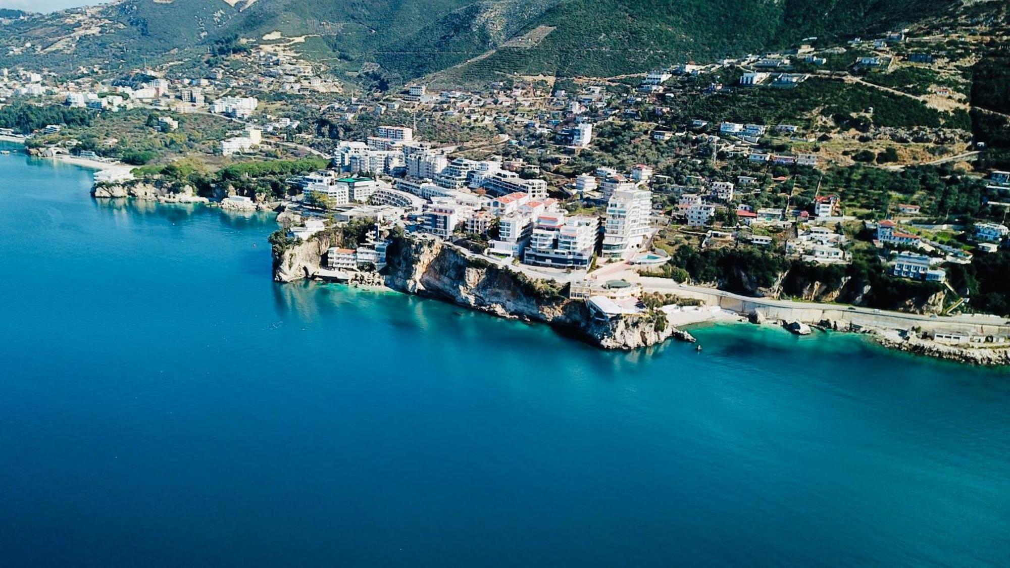 Diora'S Hotel And Apartments Vlorë 외부 사진