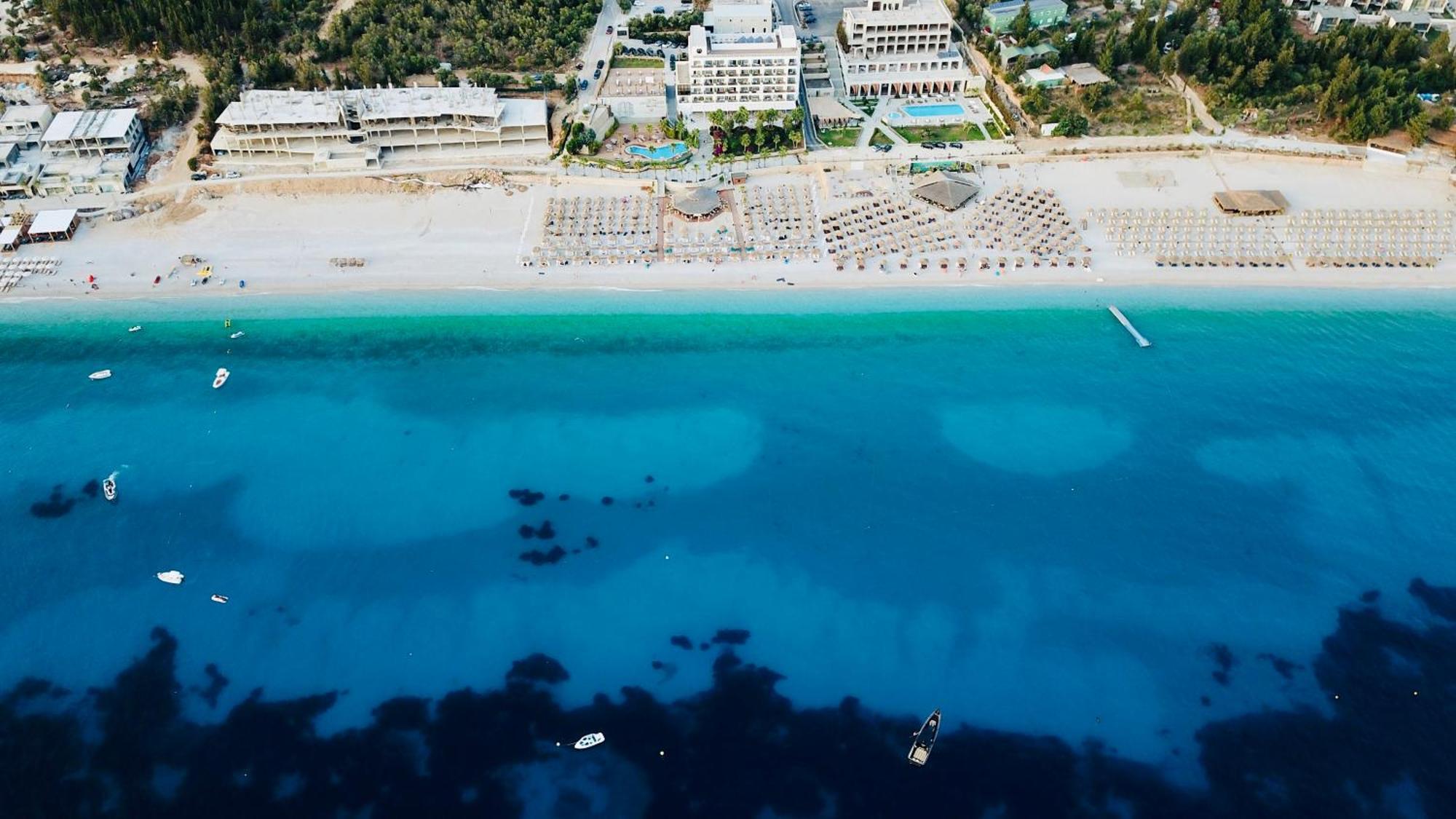 Diora'S Hotel And Apartments Vlorë 외부 사진