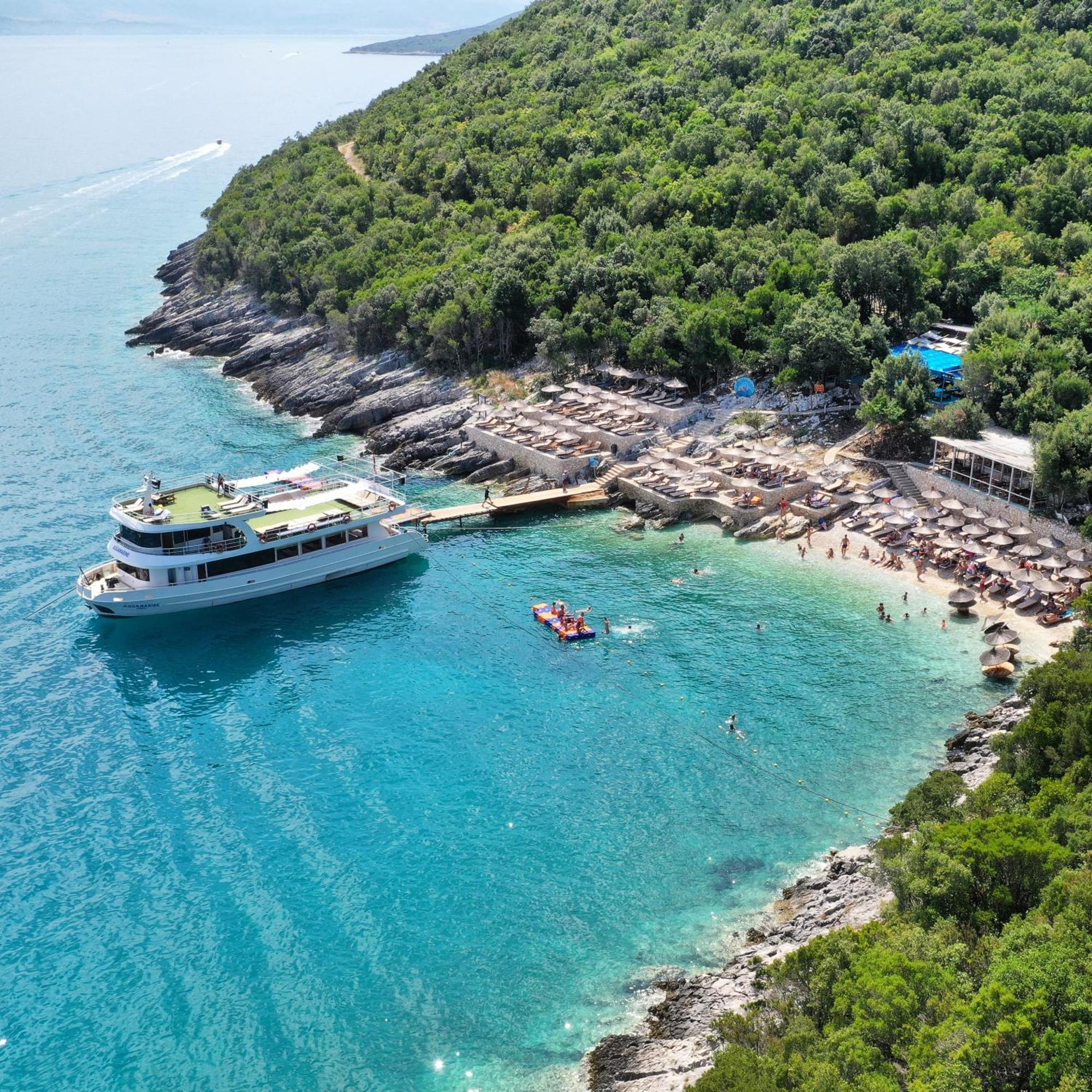 Diora'S Hotel And Apartments Vlorë 외부 사진