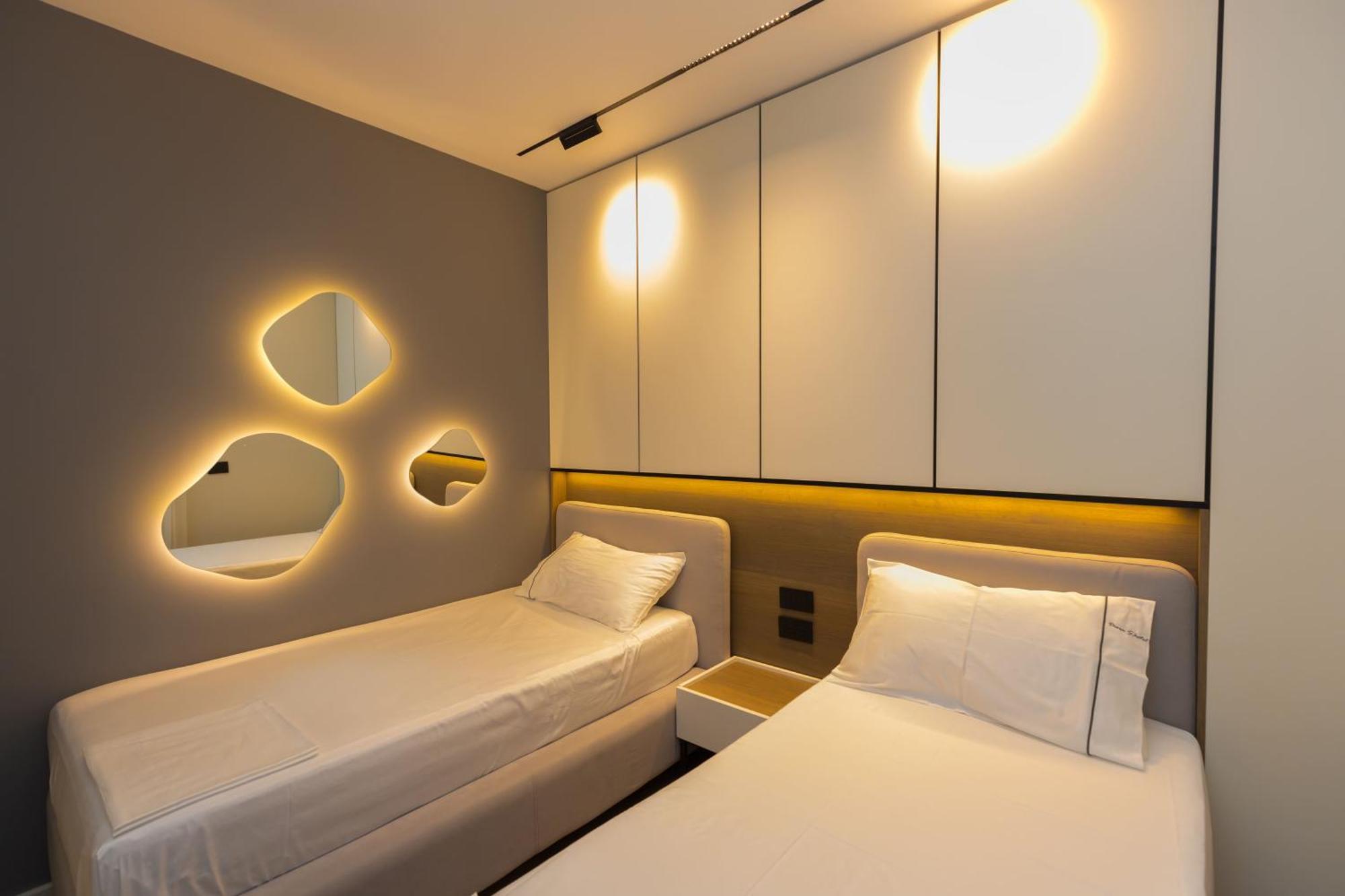 Diora'S Hotel And Apartments Vlorë 객실 사진