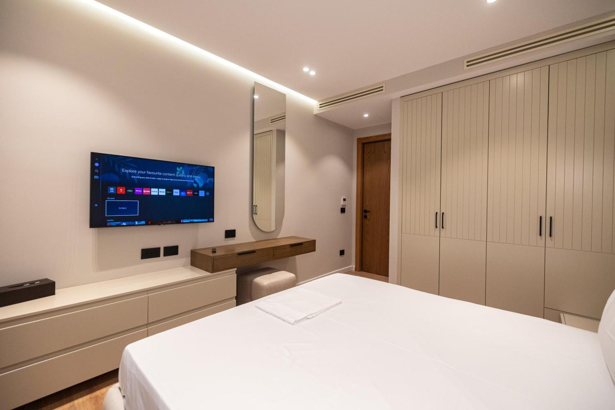 Diora'S Hotel And Apartments Vlorë 외부 사진